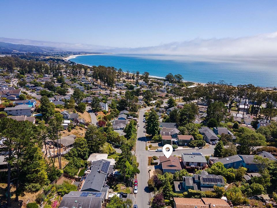 1st image of 407 Avenue Portola
