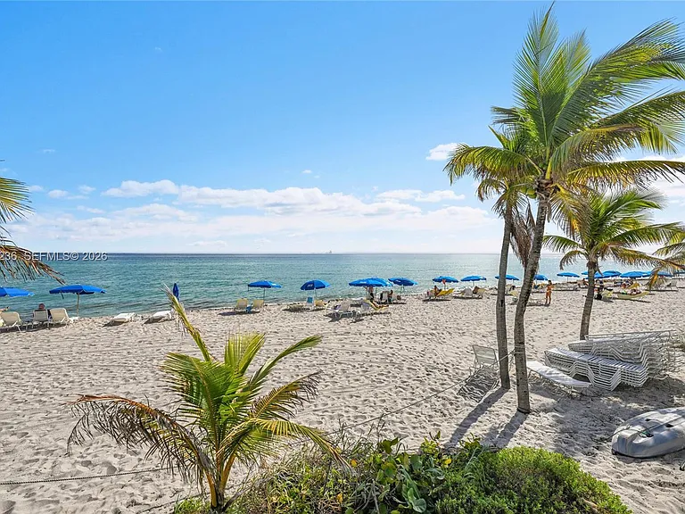 2030 S Ocean Dr #2018 — Photo 16