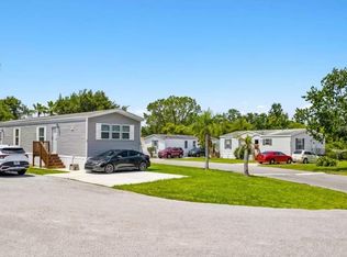 Siesta Lago Dr, Kissimmee, FL 34746