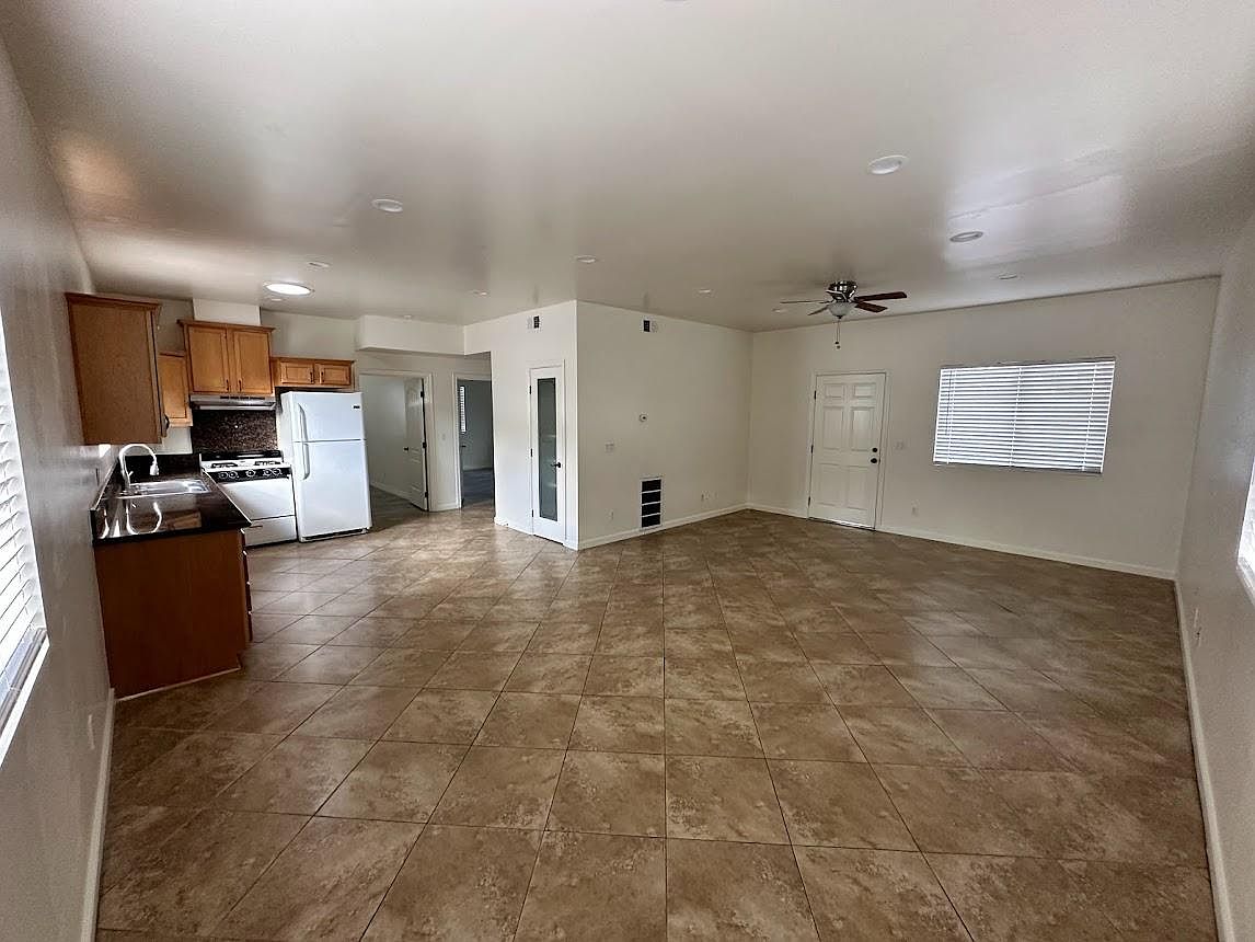 3331 Cerritos Ave UNIT 2, Signal Hill, CA 90755 Zillow