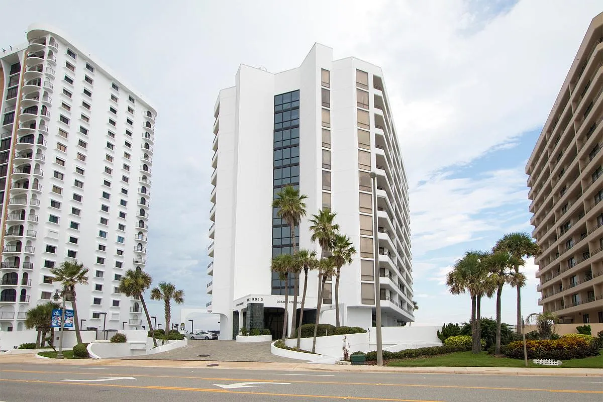 3013 S Atlantic Ave — Photo 4