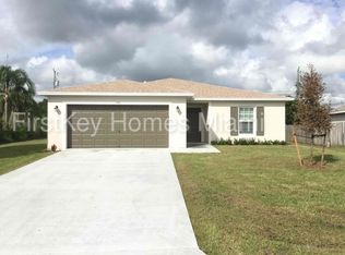 146 SW Milburn Cir, Port Saint Lucie, FL 34953
