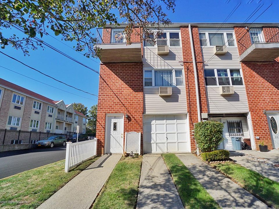 1st image of 21A Francine Ct #109A