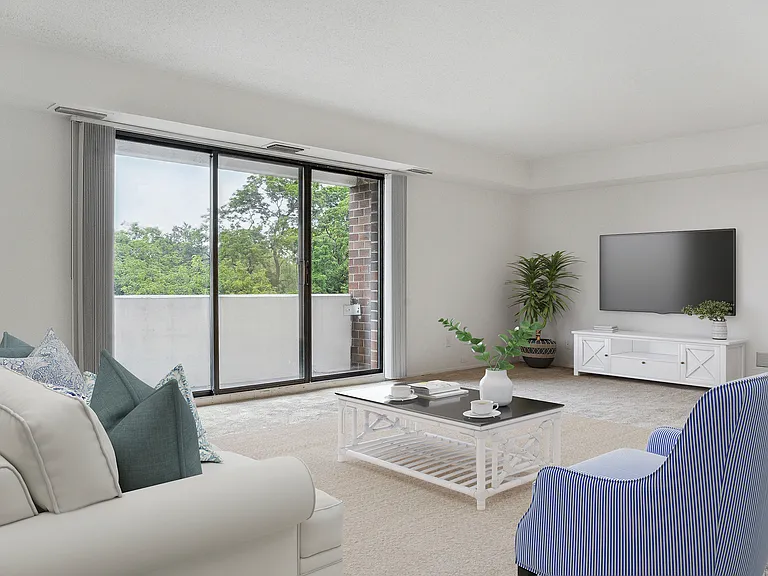 Claymoor Luxury Apartments — Photo 44