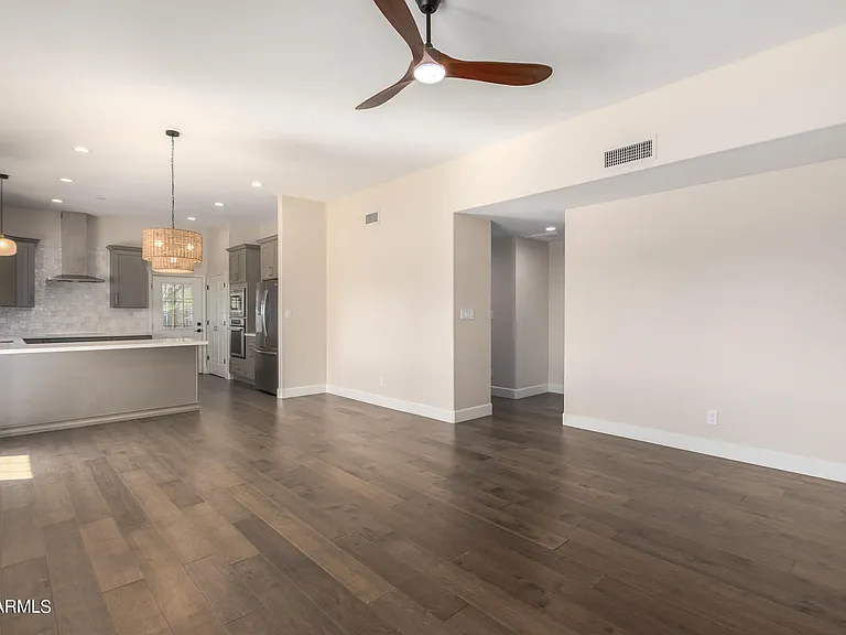 4226 E Onyx Ave — Photo 10