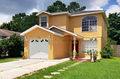 2320 Justin Ave Photo 1