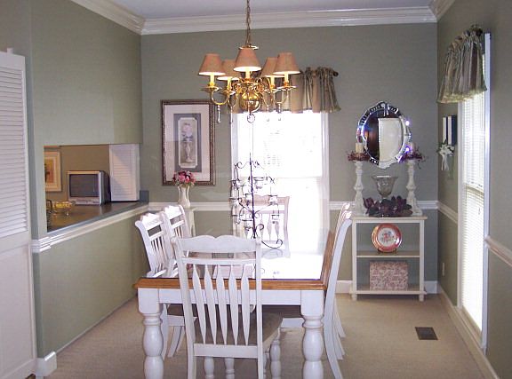 3rd image of 308 Floral Dr