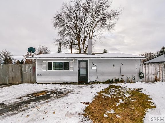 5th image of 245 NW Bonneville Dr