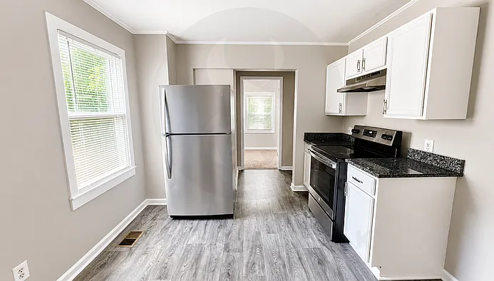 973 Lawton St SW — Photo 11