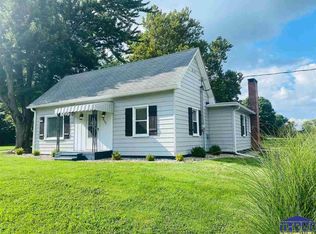 2762 E Dallas Dr, Terre Haute, IN 47802