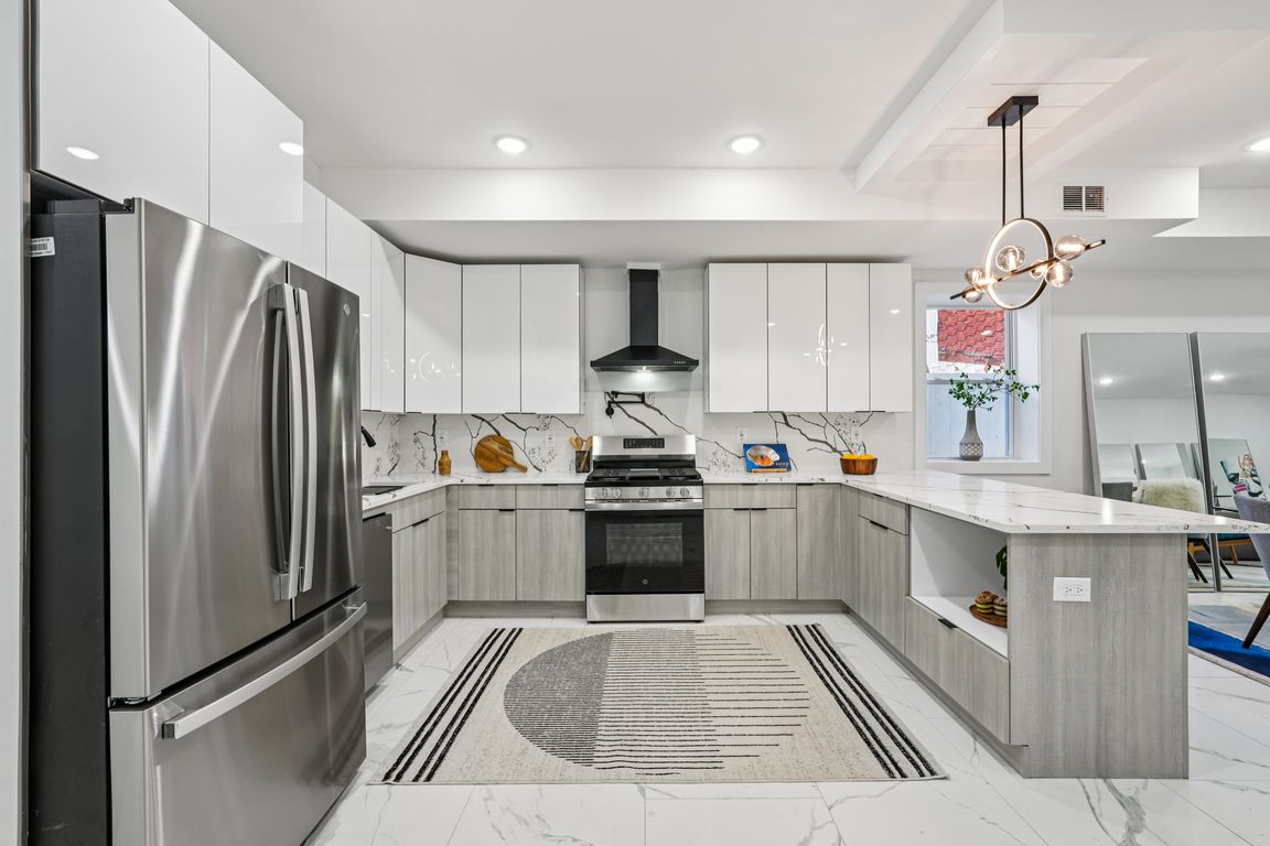 next background image