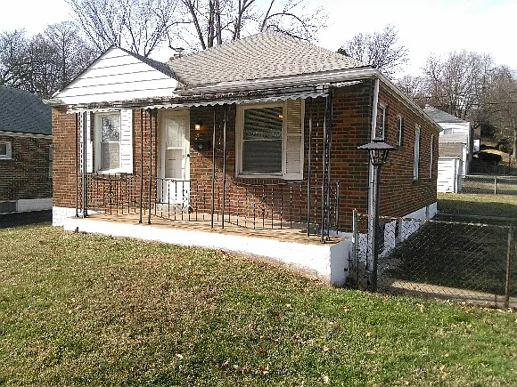 5227 College Ave