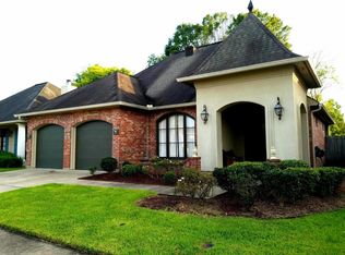 125 Durham Dr, Lafayette, LA 70508
