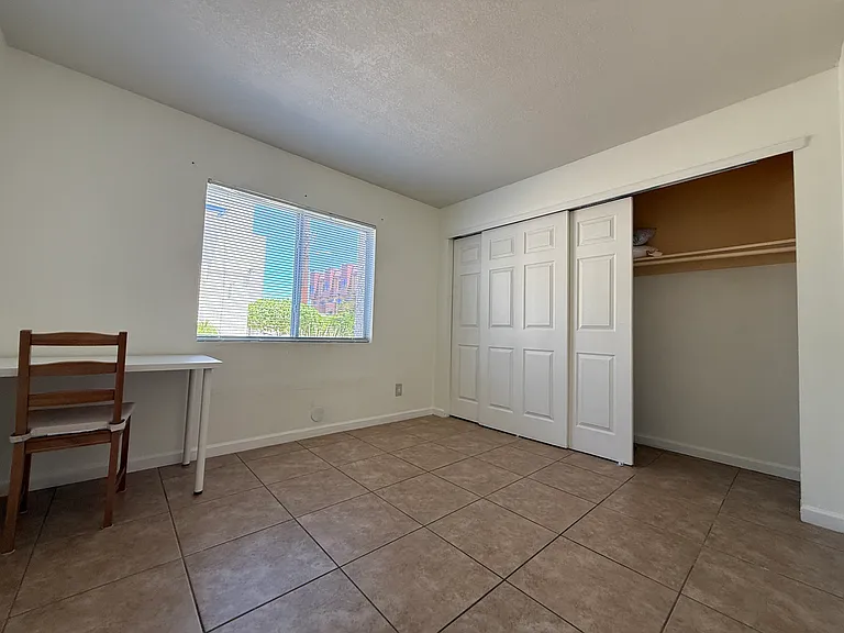312 S Wilson St — Photo 16