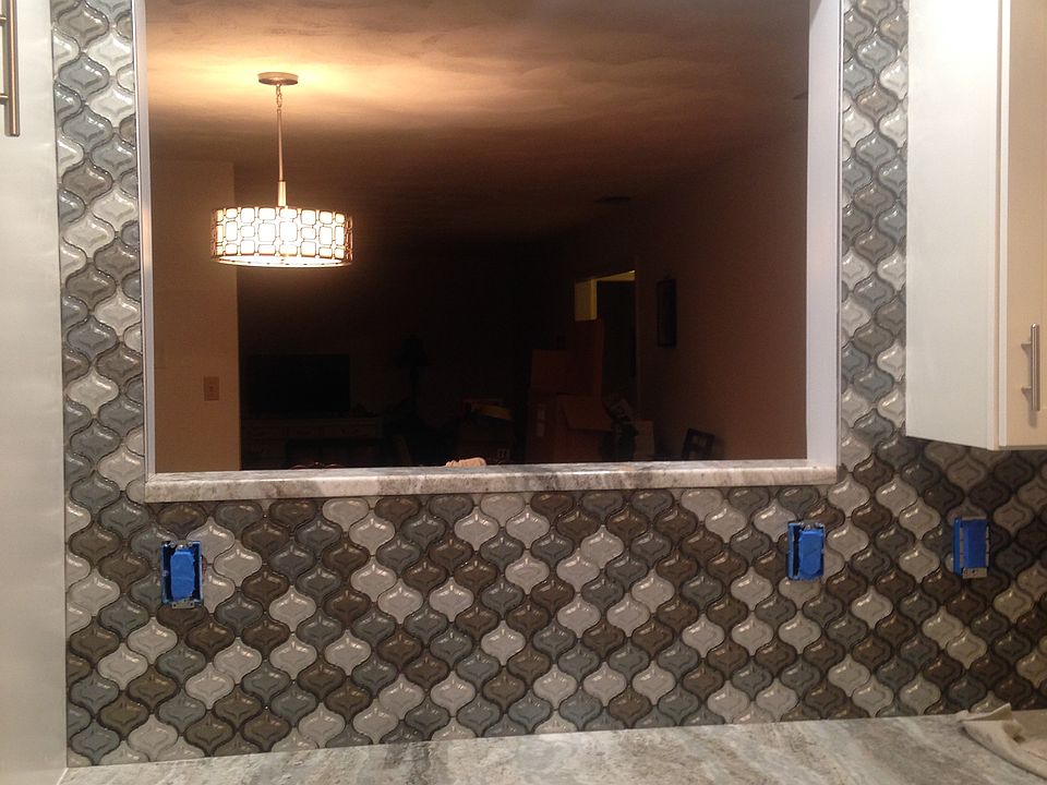 1st image of 6826 Woodridge Dr