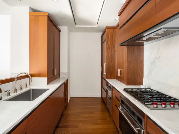 150 Charles Street image 3 of 15