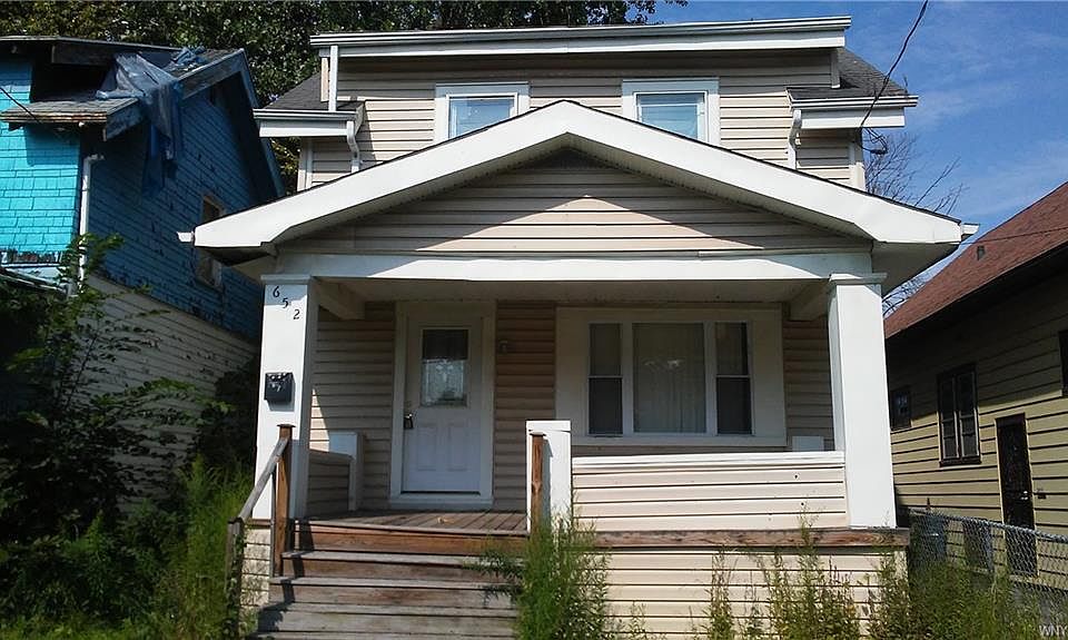 1st image of 652 Norfolk Ave