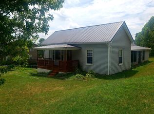 1157 Old Athens Rd, Princeton, WV 24739