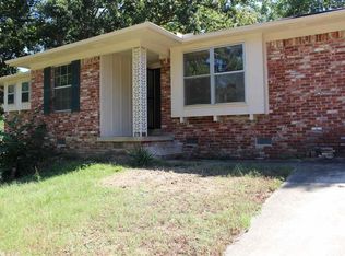 57 W Windsor Dr, Little Rock, AR 72209
