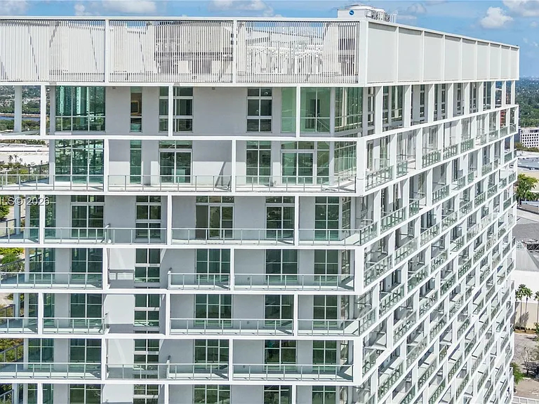 2000 Metropica Way #2010 — Photo 1