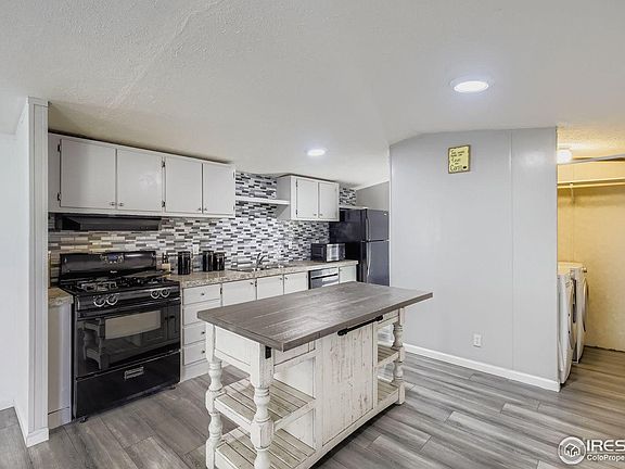 4th image of 731 Grand Ave #175