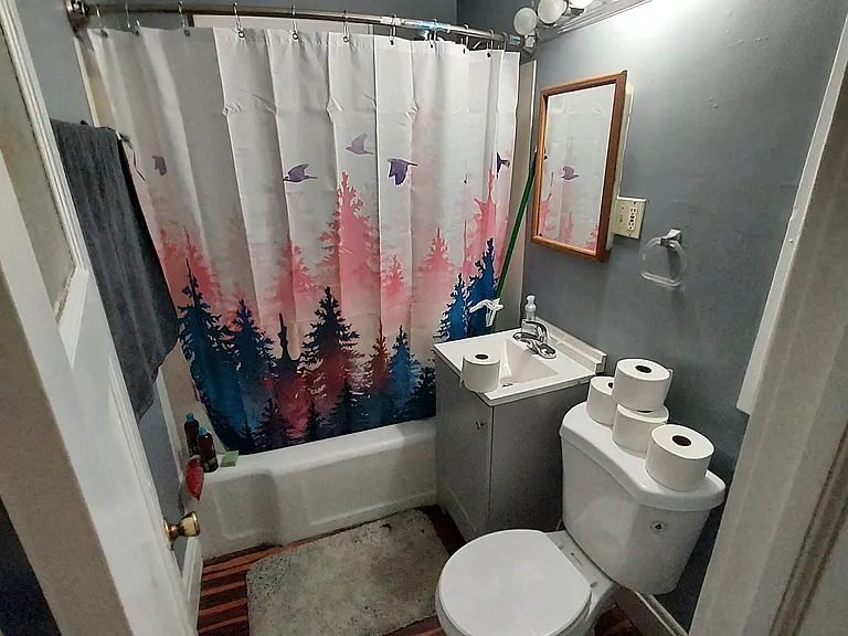 1850 N Humboldt Ave #1850 — Photo 3