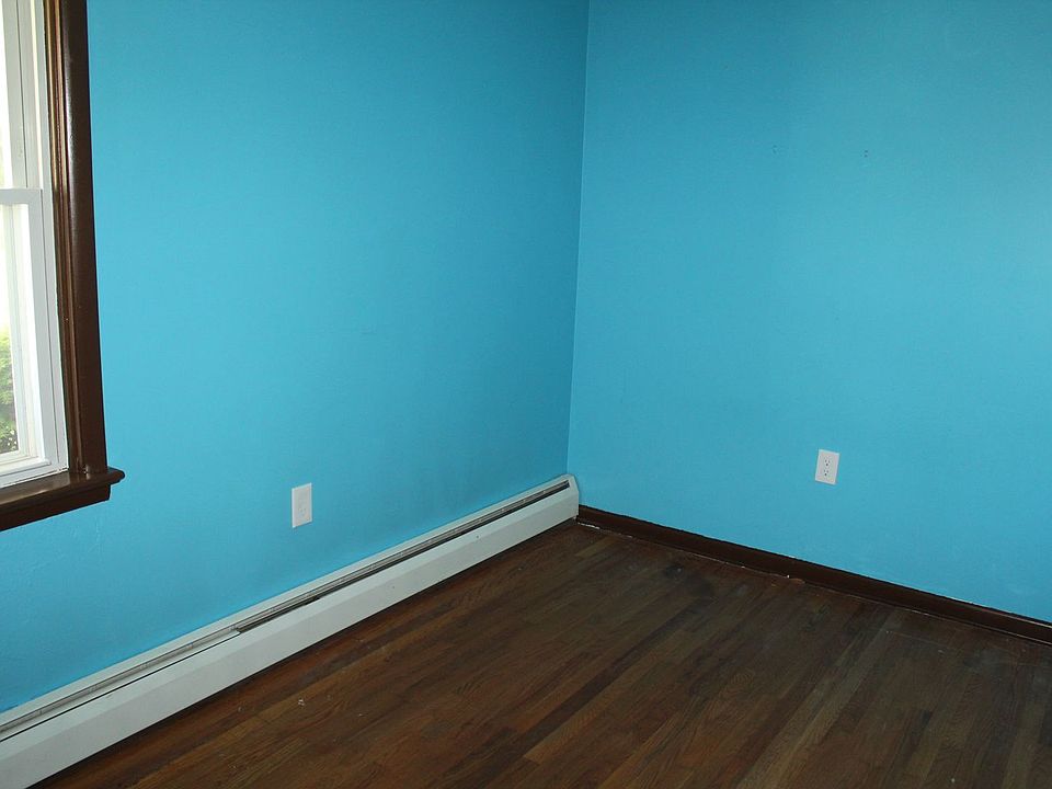 4195 Zeiglers Church Rd Seven Valleys, PA, 17360 Apartments for Rent