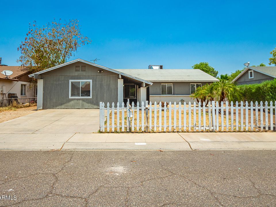 1st image of 7552 W TURNEY Avenue