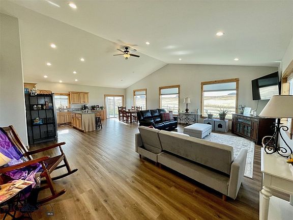 5th image of 50 Tanager Ln