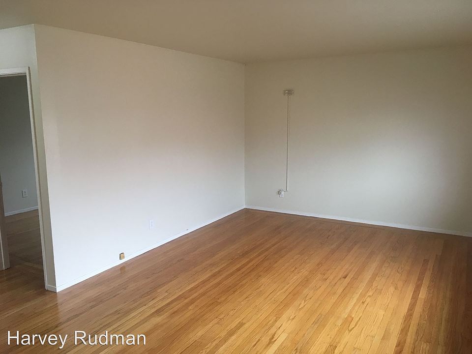 1st image of 427 E 17th St APT 305
