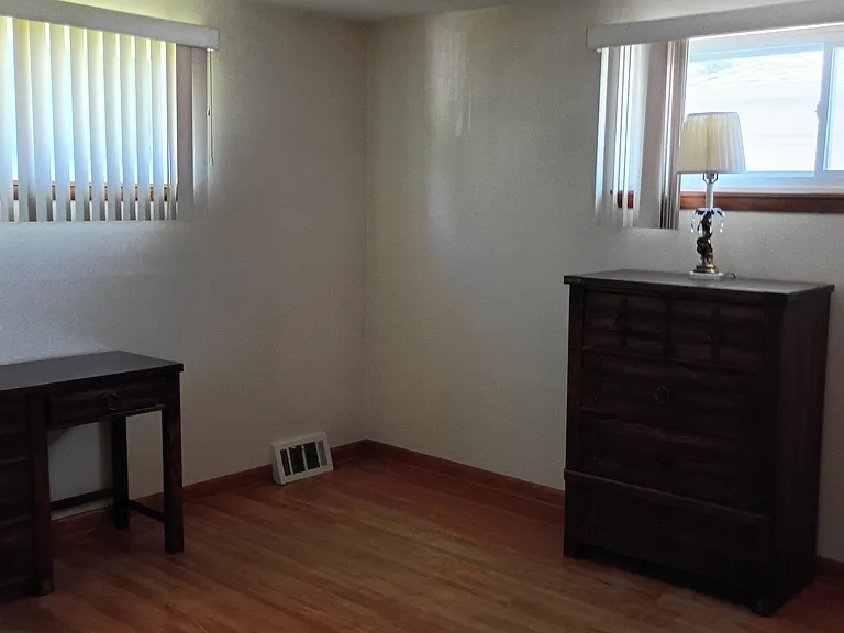 40 N Parker Ave — Photo 10