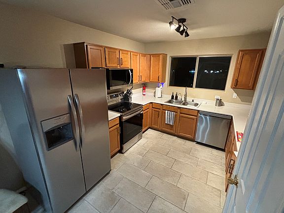 4th image of 2315 E 35th Ave