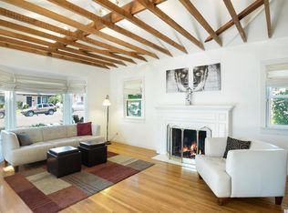 1572 Coolidge Ave, Pasadena, CA 91104