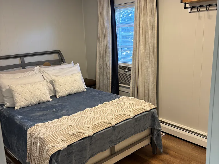 15 Bennett St #2 — Photo 7