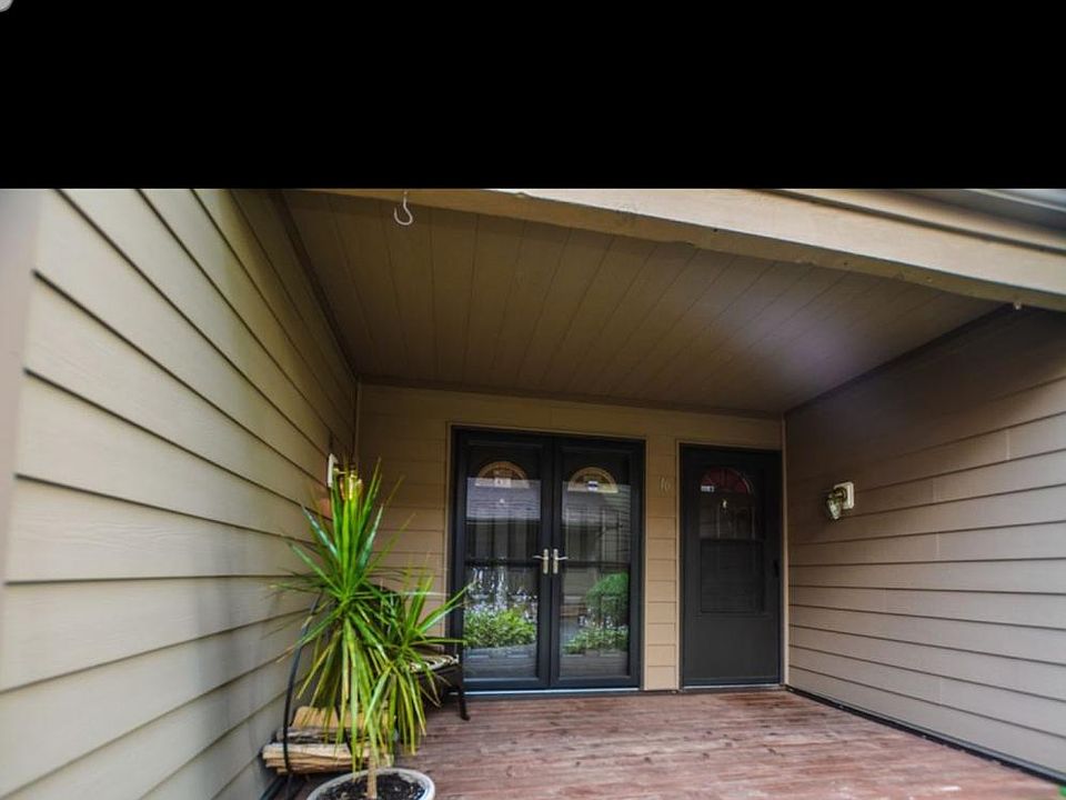 1st image of 3365 Beacon St #2243218015