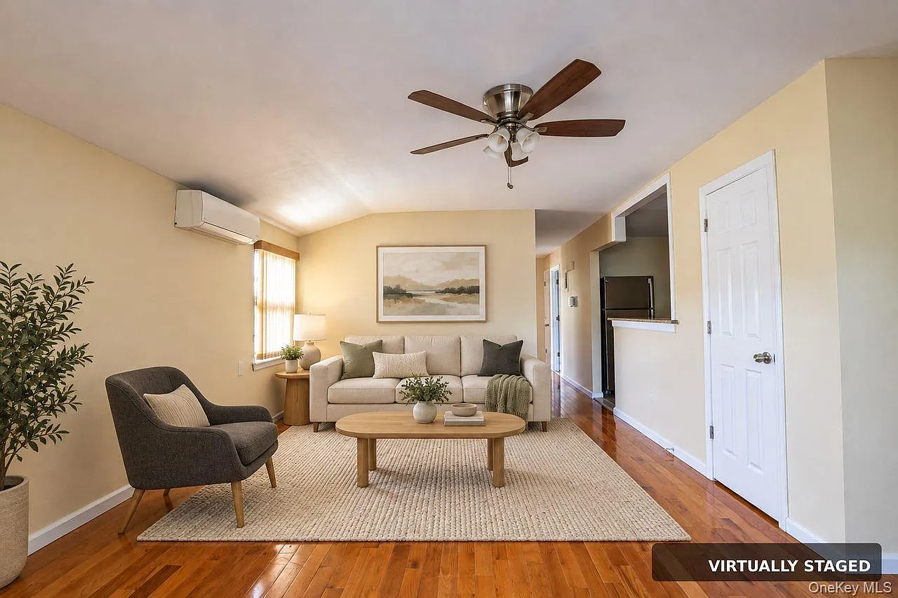3 bed, 1.0 bath, 2068 sqft, $3,500 — Photo 4