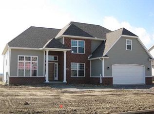 3266 Sterlingwood Ln, Perrysburg, OH 43551