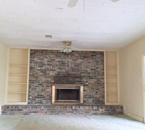 3rd image of 6851 Derwent Cir