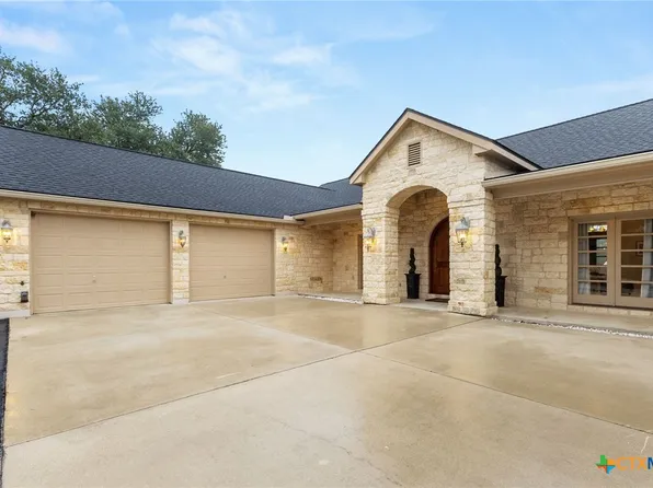 372 Shady Holw, New Braunfels, TX 78132