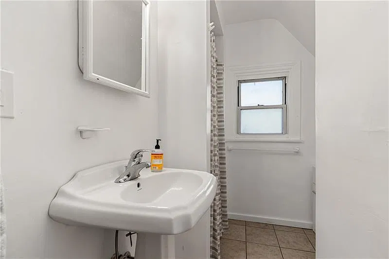 1 bed, $950 — Photo 4