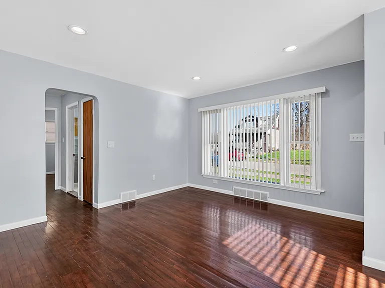 8154 Quinn St — Photo 10