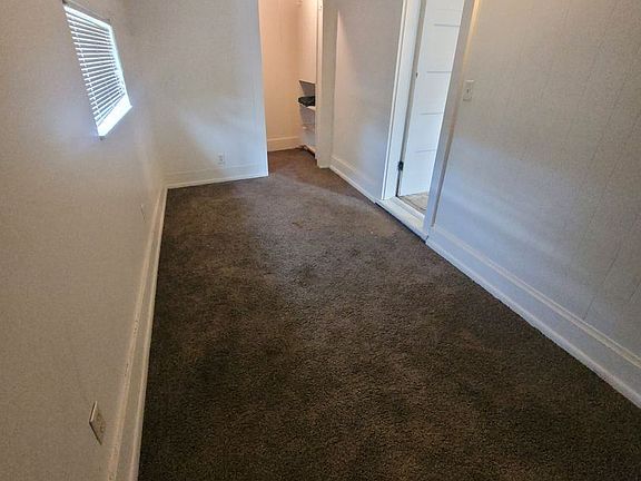 5th image of 215 N 11th St #3