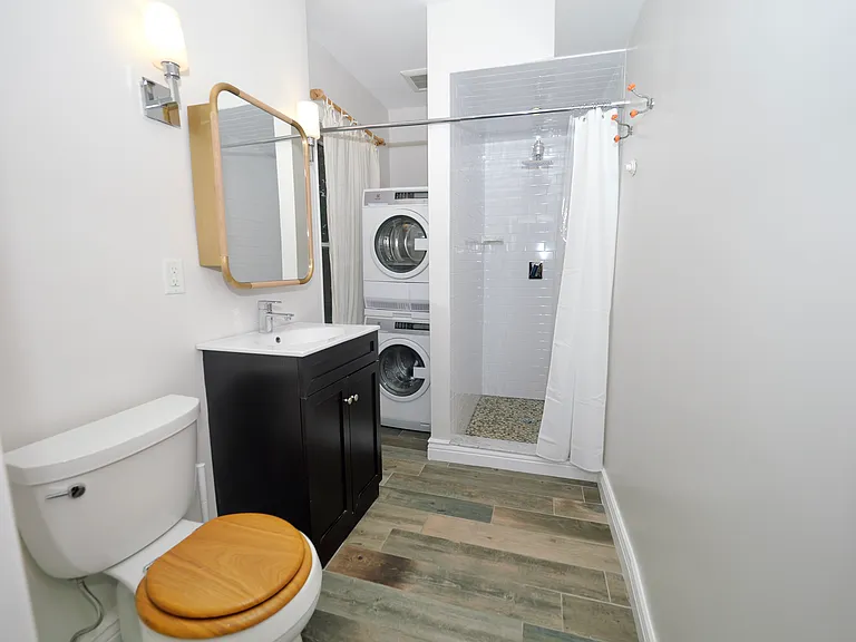 4 Grand St #3 — Photo 15