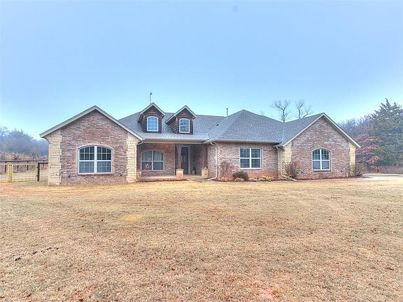 3rd image of 16305 Timbers Dr