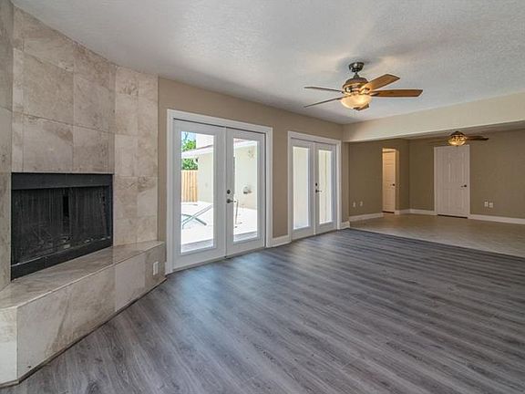 3rd image of 10914 Antilles Dr