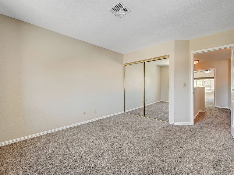 2733 Brookstone Ct — Photo 54
