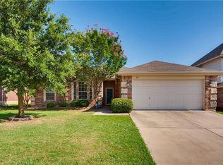 943 Joshua Dr, Burleson, TX 76028