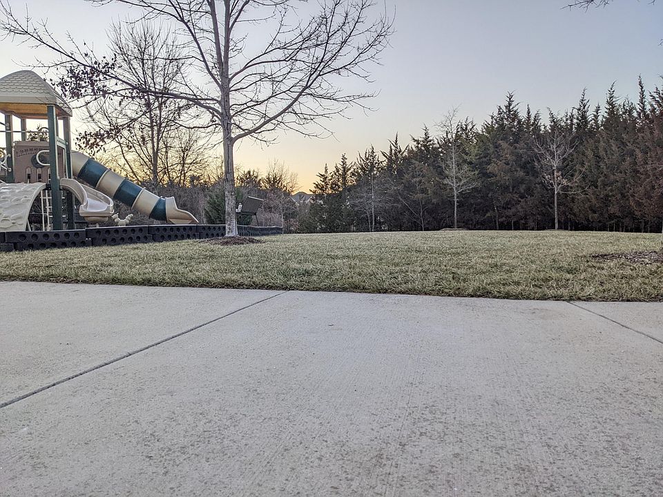 Stay fit with miles front door access to walking and jogging trails all around Ashburn.