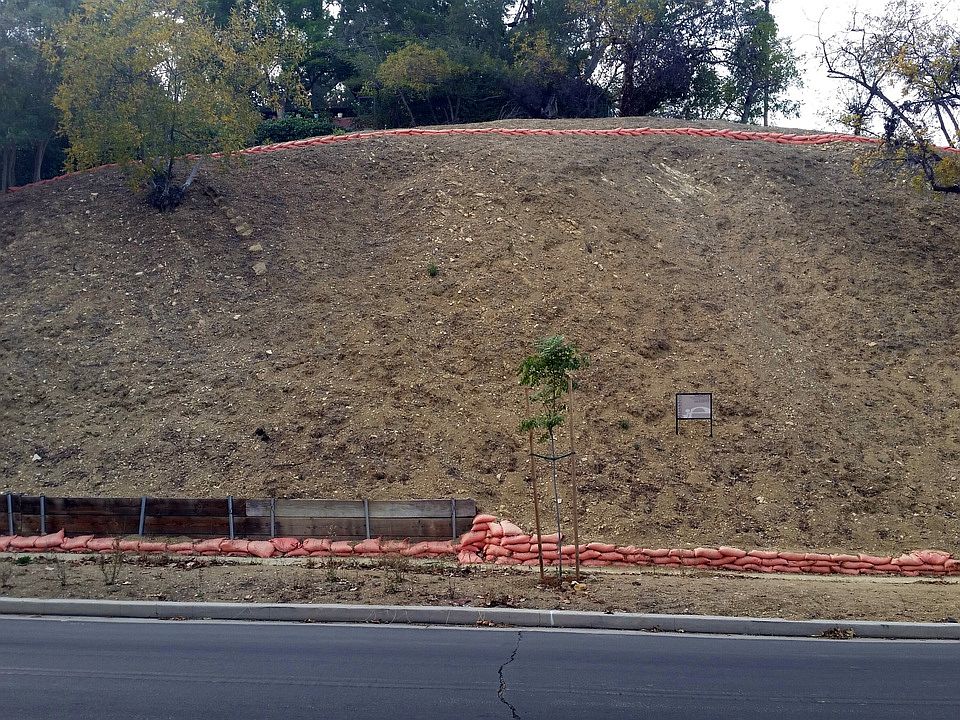 1st image of 12218 Laurel Terrace Dr