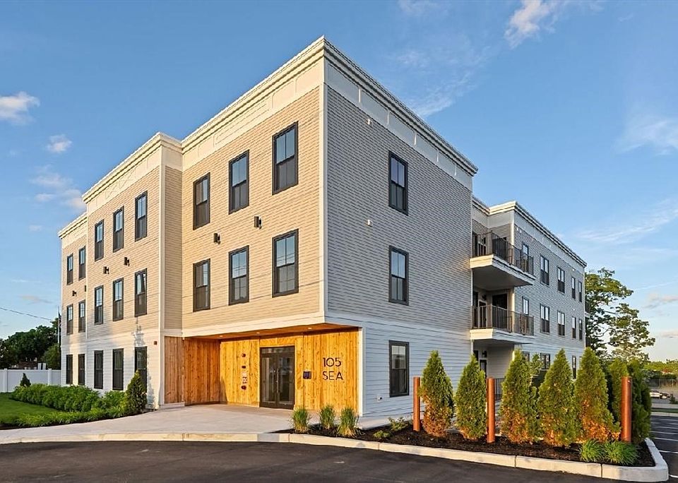 1st image of 105 Sea St #101